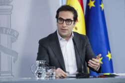 Fotografía de archivo, tomada el pasado martes 24 de marzo, del ministro de Economía, Carlos Cuerpo, que será vicepresidente primero del Gobierno, según ha anunciado esta tarde el presidente del Gobierno.