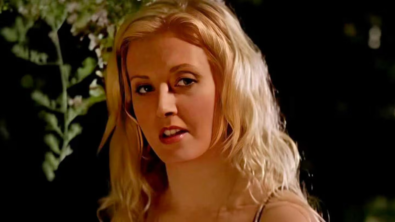 Carrie Anne Fleming - Cultura