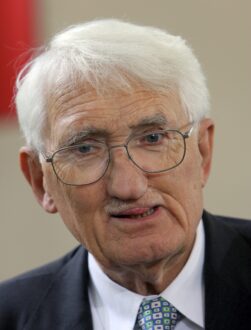 Muere el filósofo alemán Jürgen Habermas a los 96 años de edad