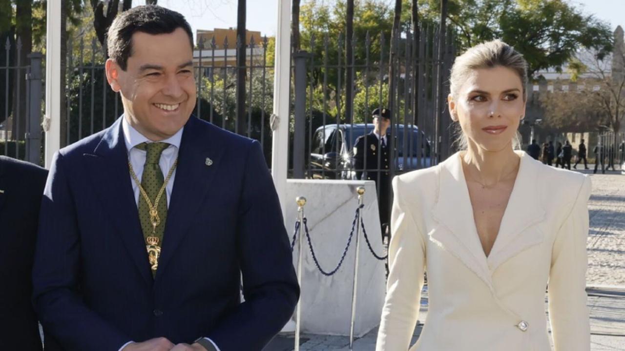 Juanma Moreno y Manuela Villena - Política