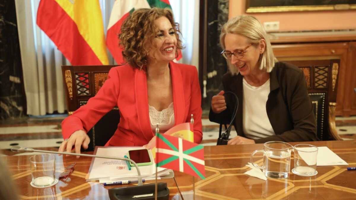 María Jesús Montero e Inés Olóndriz - Política