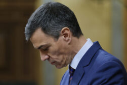 Pedro Sánchez en un pleno del Congreso.