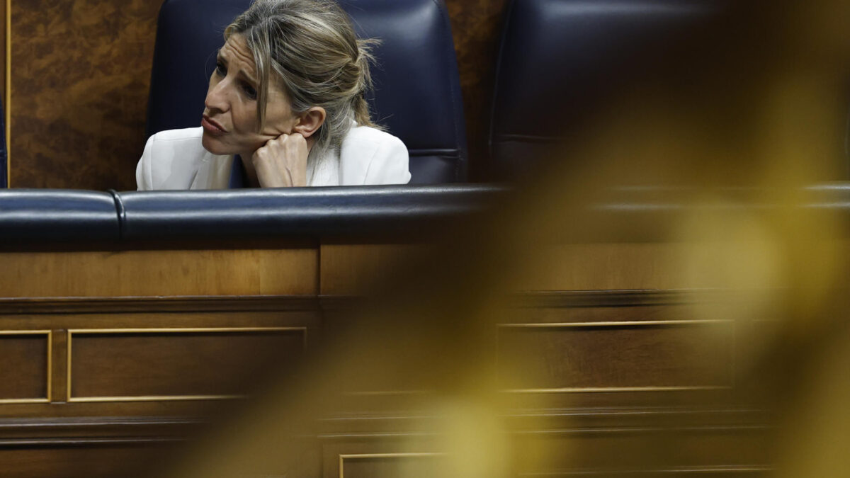 MADRID, 26/03/2026.- La vicepresidenta segunda y ministra de Trabajo, Yolanda Díaz, durante el pleno en el Congreso de los Diputados, este jueves. EFE/ Chema Moya