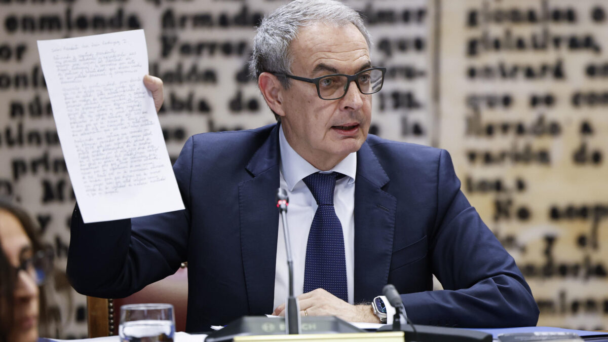 FOTODELDÍA MADRID, 02/03/2026.- El expresidente del Gobierno José Luis Rodríguez Zapatero comparece este lunes en la comisión de investigación del caso Koldo en el Senado, citado por el PP, para dar explicaciones sobre el rescate financiero público a la aerolínea Plus Ultra. EFE/ Chema Moya
