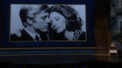 Barbra Streisand en el 'in memoriam' a Robert Redford en los Premios Oscar 2026