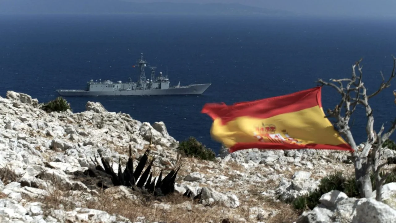 La Armada Española pone a la venta el submarino Tramontana tras 40 años de servicio