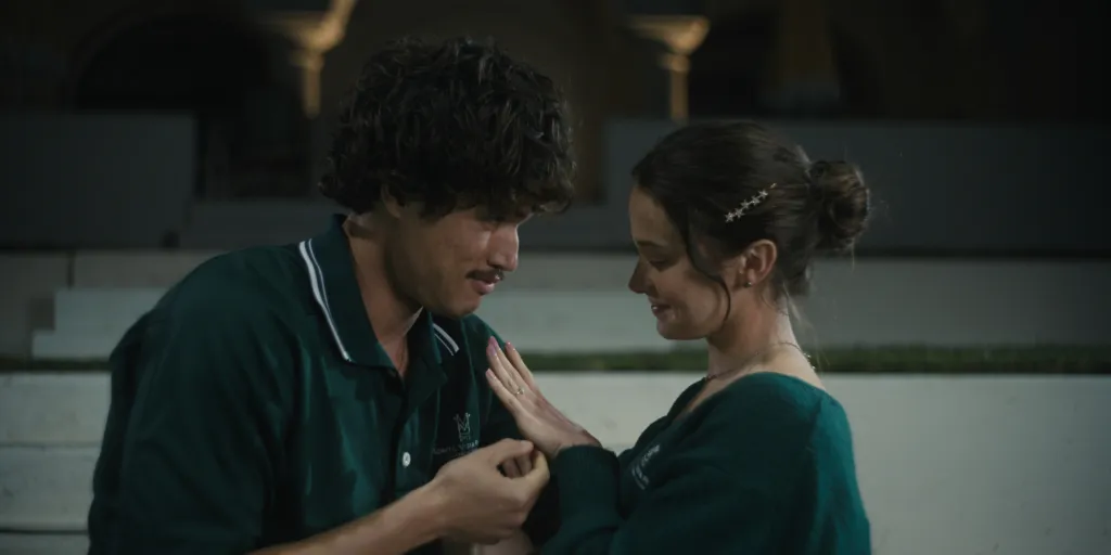 Cailee Spaeny y Charles Melton también protagonizan 'Beef'