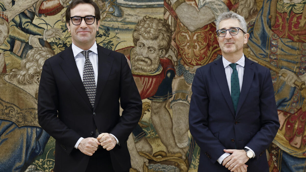 El vicepresidente primero, Carlos Cuerpo, y el ministro de Hacienda, Arcadi España.