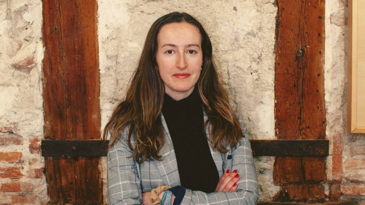 Belén dejó la enfermería por la docencia después de vivir el covid, y participa en la Renovación Carismática y en Seminarios de Vida