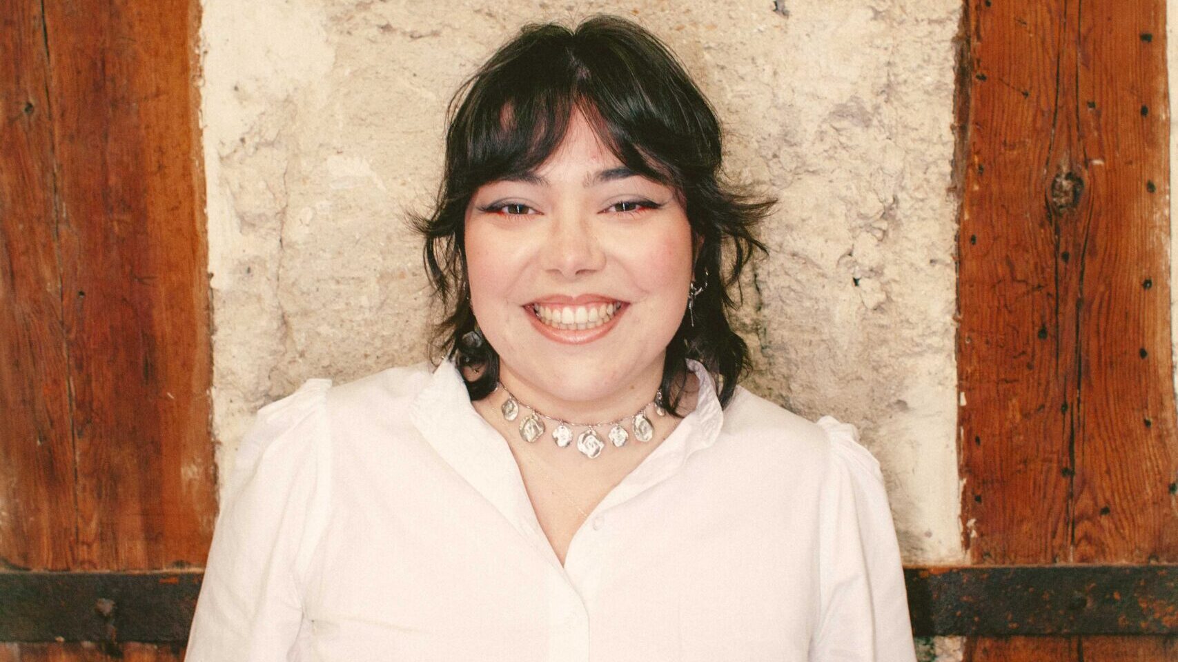 Lucía ha estudiado Bellas Artes y ha encontrado su lugar en el movimiento de Comunión y Liberación