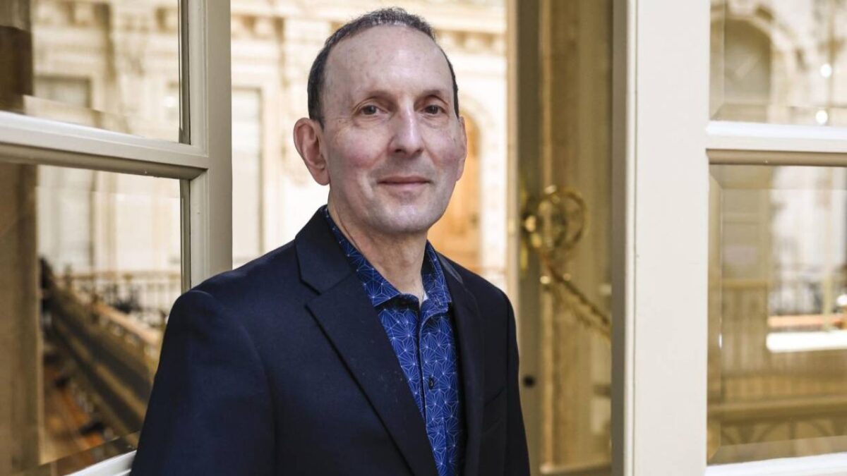 Daniel Drucker - Sociedad