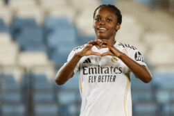 Linda Caicedo celebrando un gol con el Real Madrid
