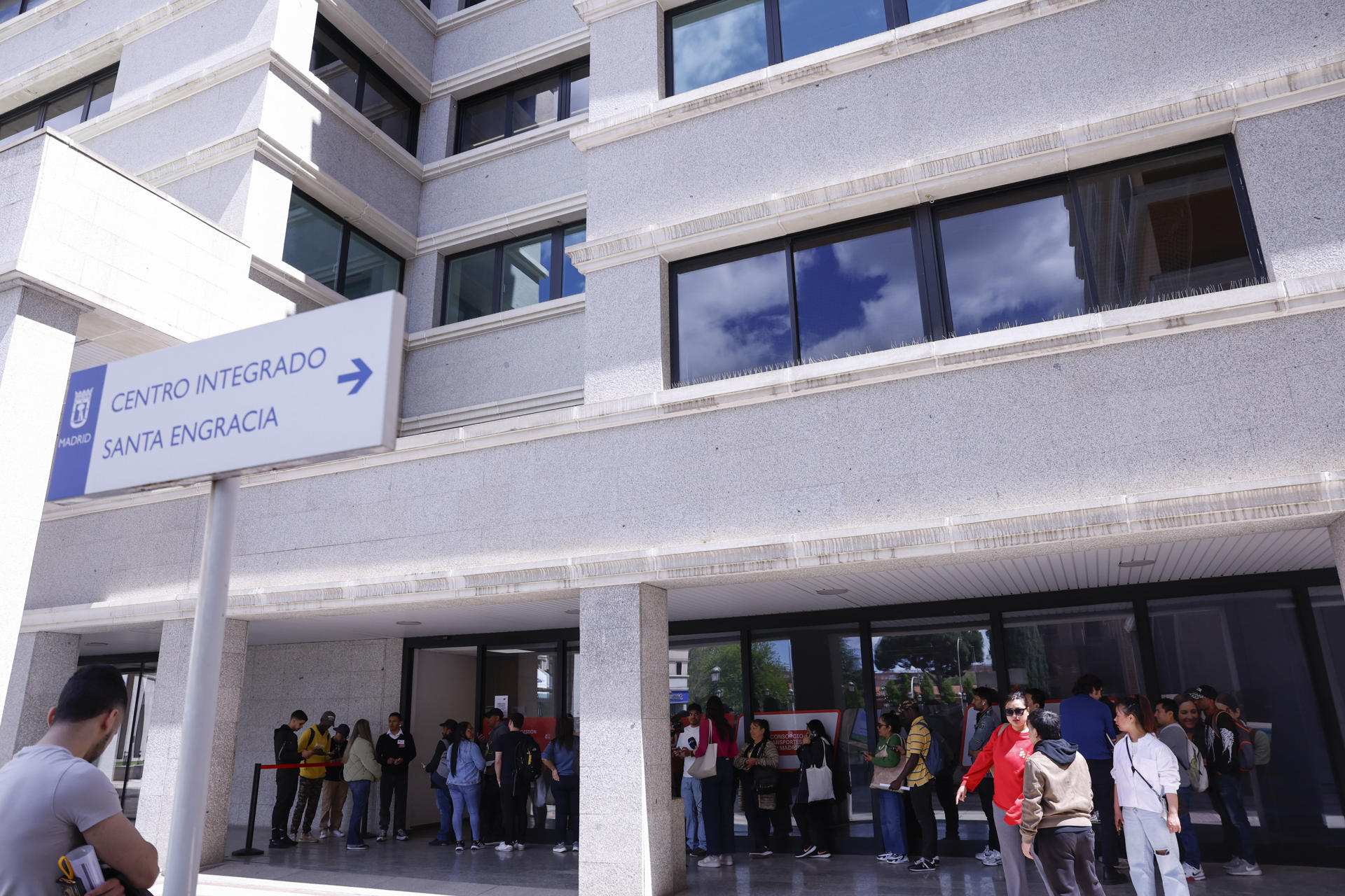 Tasa administrativa en la regularización extraordinaria: cuánto cuesta, quién la paga y por qué es decisiva