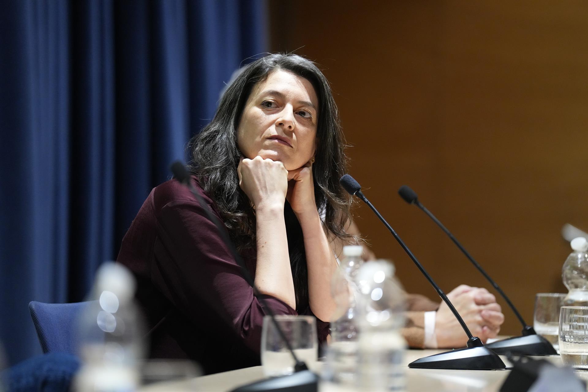 Qué hace de 'El buen mal', de Samanta Schweblin, una obra merecedora del I Premio Aena de Narrativa Qué hace de 'El buen mal', de Samanta Schweblin, una obra merecedora del I Premio Aena de Narrativa