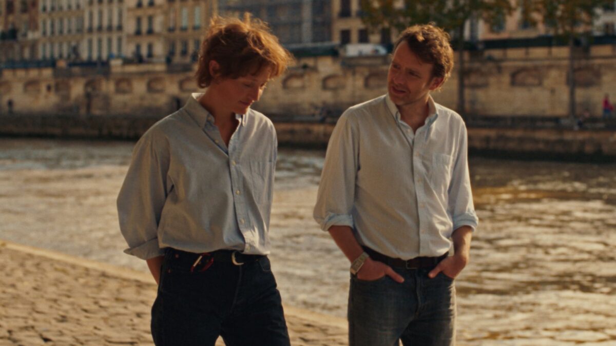 Vicky Krieps en una escena de 'Love Me Tender'