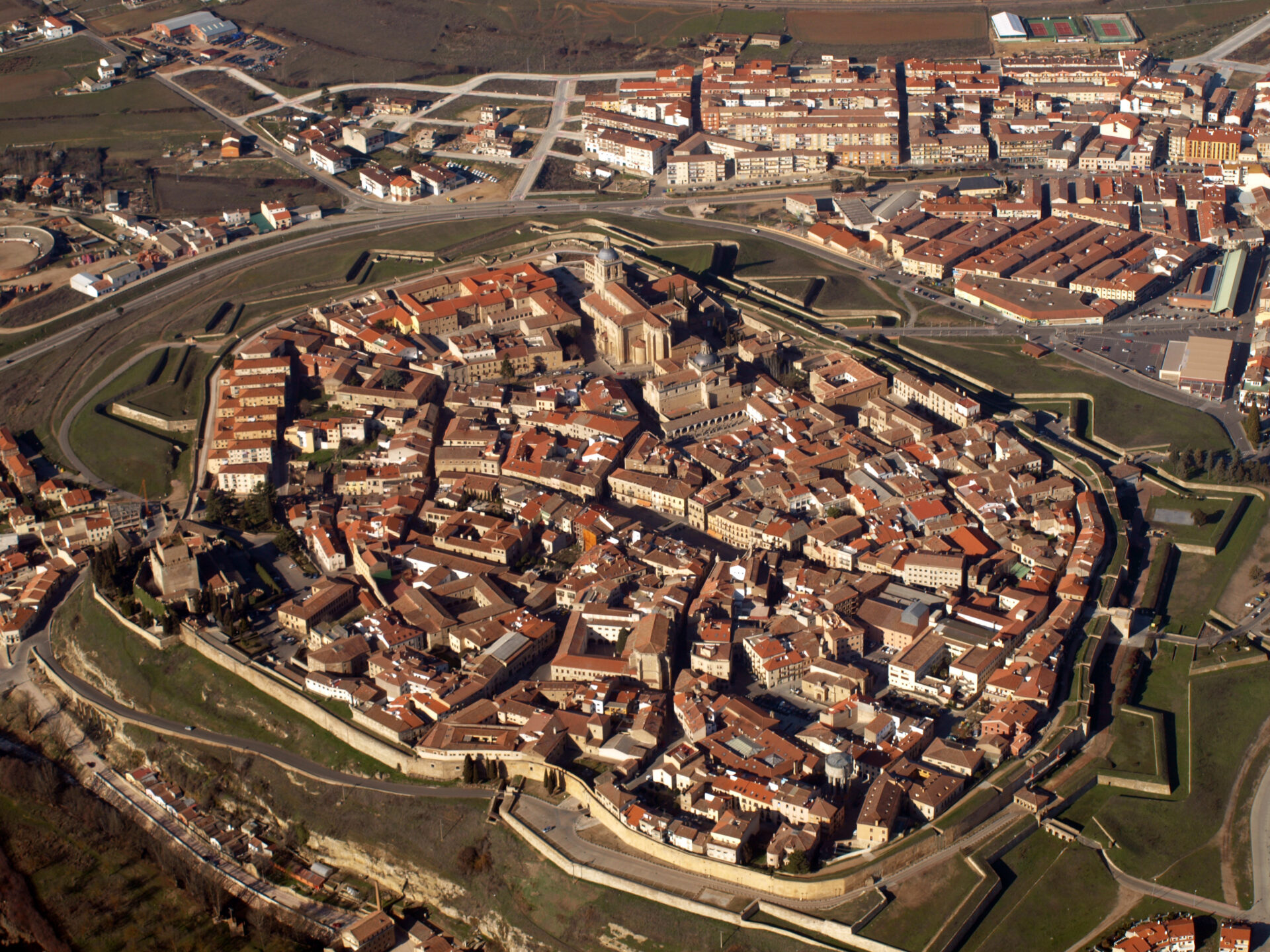 Ciudad Rodrigo - Sociedad