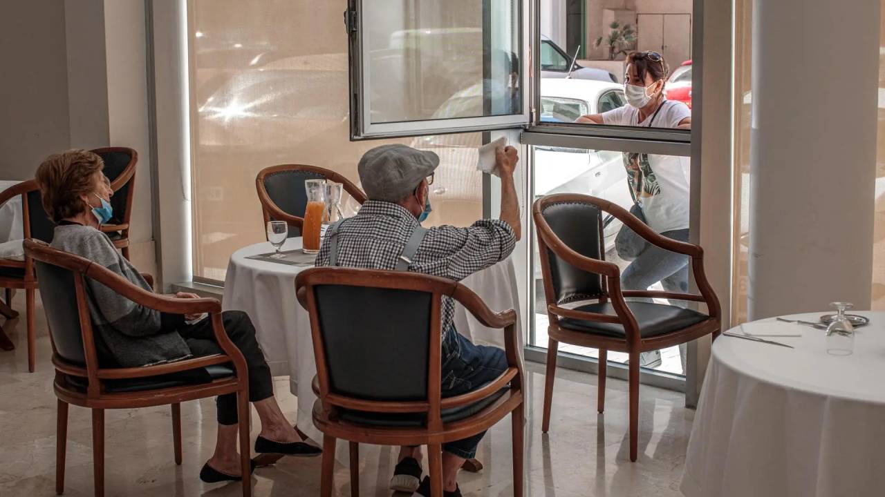 El mapa del precio de las residencias de mayores en España: las comunidades donde envejecer cuesta mucho más El mapa del precio de las residencias de mayores en España: las comunidades donde envejecer cuesta mucho más