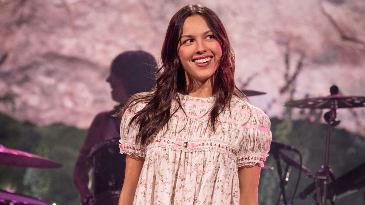 Olivia Rodrigo en su actuación del Spotify Billions Club en Barcelona