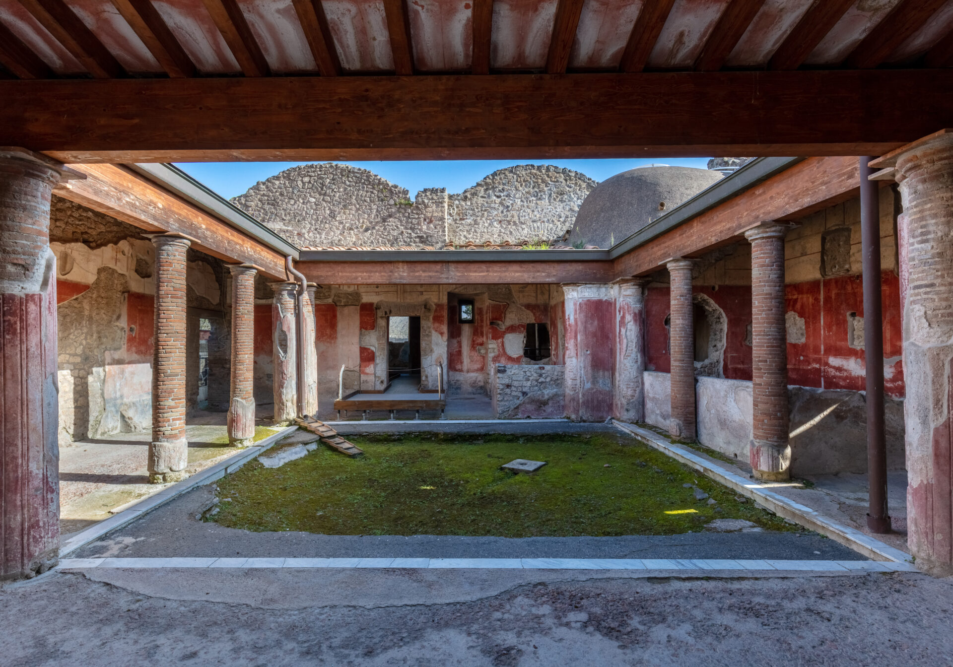 Casa de Julia Félix, poderosa propietaria inmobiliaria en Pompeya