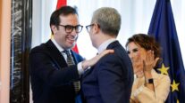 El vicepresidente primero del Gobierno, Carlos Cuerpo, y el ministro de Hacienda, Arcadi España. EFE
