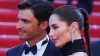 Rebecca Donaldson y Carlos Sainz Jr en el Festival de Cannes.