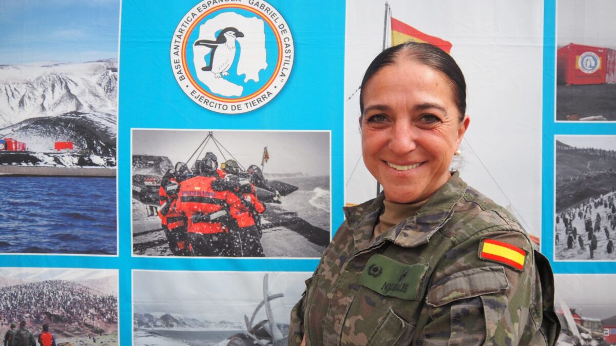 La Comandante Soledad Nogueras quien liderará la logística de la Campaña Antártica.