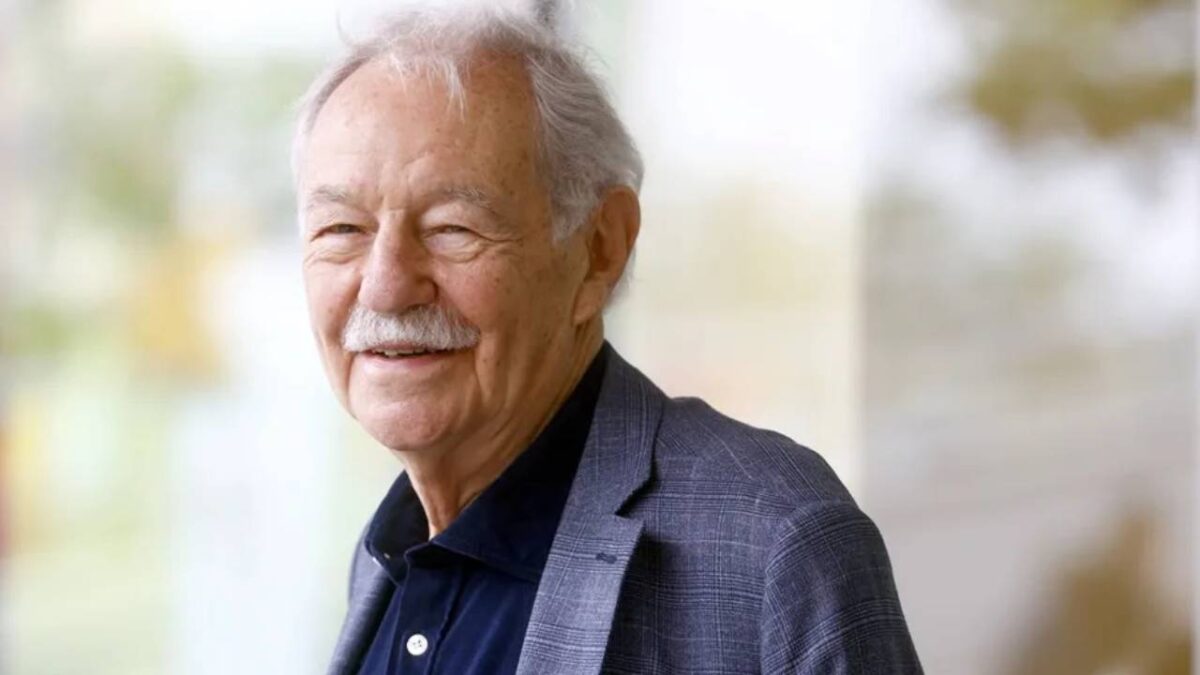 Eduardo Mendoza - Cultura