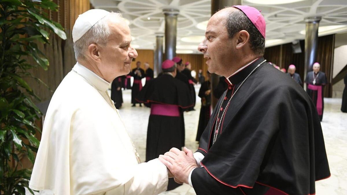 El obispo de Tenerife, Eloy Santiago, con el Papa León XIV