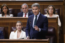 Alberto Núñez Feijóo​ en el pleno del Congreso