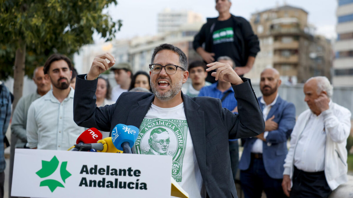 ***CORRECCIÓN CIUDAD INICIO*** Málaga, 30/04/2026.- El candidato de Adelante Andalucía a la presidencia de la Junta de Andalucía, José Ignacio García, durante el acto de inicio de campaña que su formación ha celebrado este jueves en Málaga. EFE/Jorge Zapata.