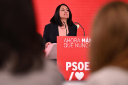 MADRID, 17/05/2026.- La secretario de Organización del PSOE, Rebeca Torró, comparece ante la prensa para valorar los resultados electorales andaluces, este domingo en la sede del partido de la calle Ferraz, en Madrid. EFE/Fernando Villar