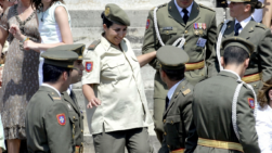 Rosa María Yubero recibe su despacho embarazada