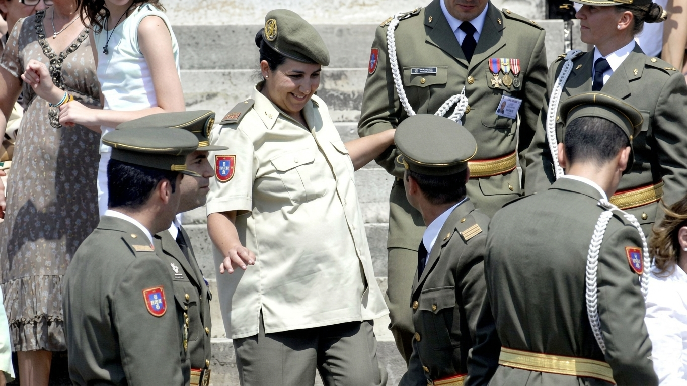 Rosa María Yubero recibe su despacho embarazada