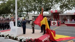 El Rey preside el desfile del Día de las Fuerzas Armadas.