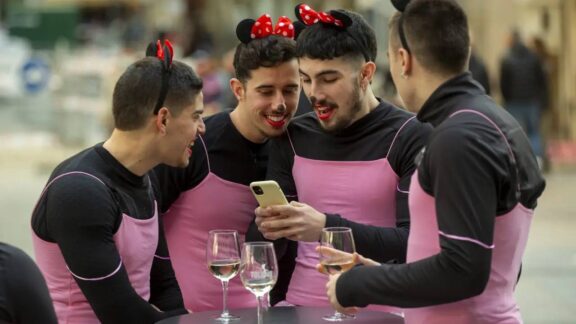 Despedidas de soltero en Zaragoza - Sociedad