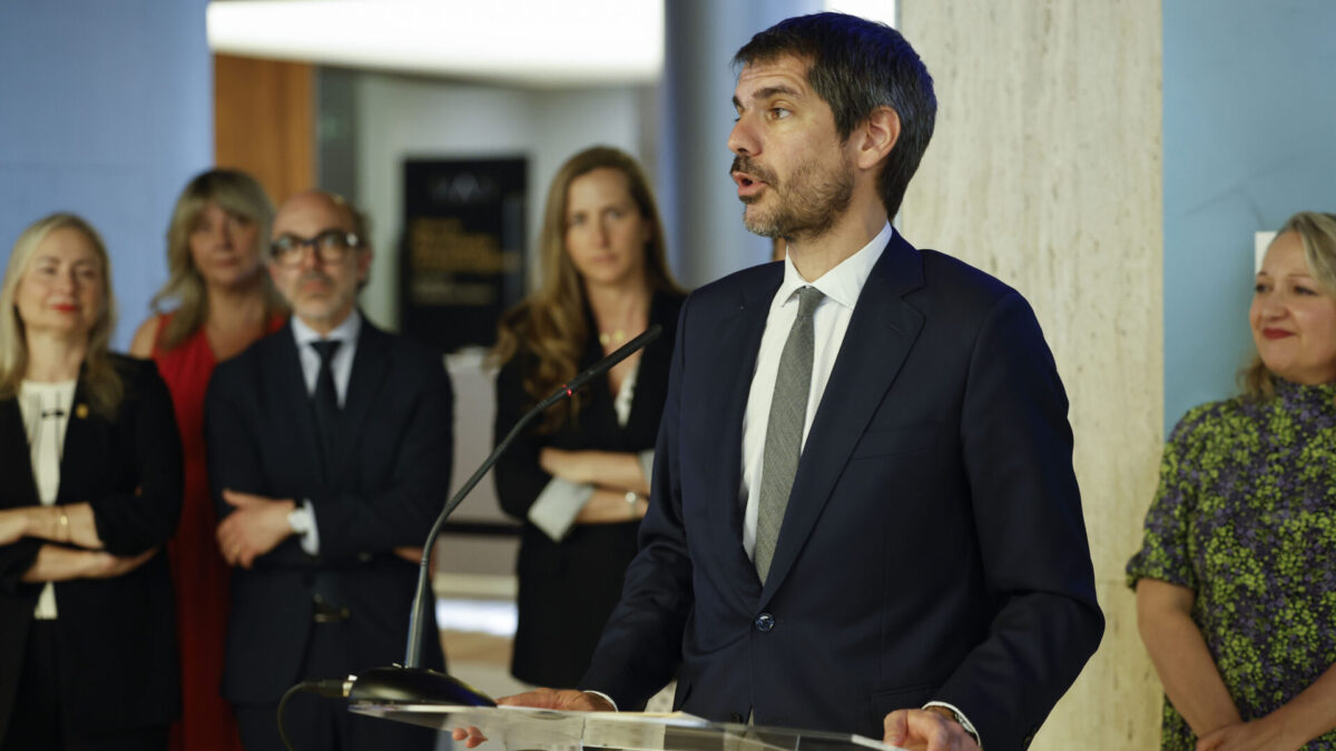MADRID, 26/05/2026.- El ministro de Cultura, Ernest Urtasun, interviene durante la inauguración de la exposición 'Misterios de la Materia. Ciencia del patrimonio en las colecciones del Museo Arqueológico Nacional', en el Museo Arqueológico Nacional, en Madrid, este martes. EFE/Chema Moya