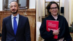 Alfonso Rodríguez Gómez de Celis, diputado del PSOE por Sevilla, y Esther Gil de Reboleño, diputada de Sumar por Cádiz.