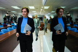 FOTODELDÍA - MADRID, 09/05/2026.- La ministra de Sanidad, Mónica García, durante la rueda de prensa ofrecida junto al ministro de Interior, Fernando Grande-Marlaska, este sábado en la sede del ministerio, en Madrid. EFE/Borja Sánchez-Trillo