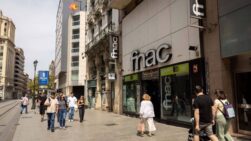 FNAC Zaragoza - Sociedad