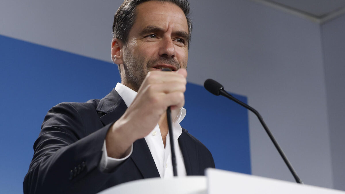 MADRID, 25/05/2026.- El portavoz nacional del Partido Popular, Borja Sémper, da una rueda de prensa tras la reunión del Comité de Dirección del Partido Popular, este lunes, en la sede de la formación política en Madrid. EFE/ J.J. Guillén