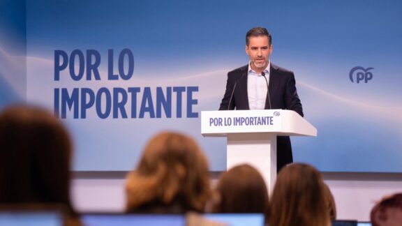 El portavoz del PP, Borja Sémper, regresa a las ruedas de prensa de Génova
