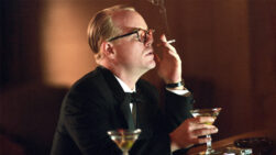 Philip Seymour Hoffman como Truman Capote