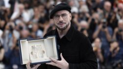 Cannes (France), 16/05/2026.- John Travolta poses with the Honorary Palme d'Or award during the photocall for 'Propeller One-Way Night Coach' during the 79th annual Cannes Film Festival, in Cannes, France, 16 May 2026. The film festival runs from 12 to 23 May 2026. (Cine, Francia) EFE/EPA/