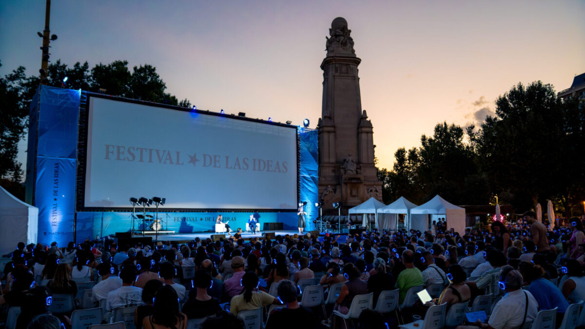 Imagen de la edición pasada del Festival de las Ideas, en Plaza de España.