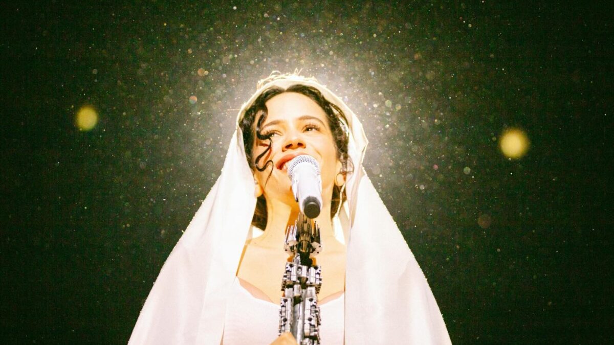Rosalía está a medio camino de su gira, 'Lux Tour'