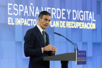 MADRID, 22/06/2026.- El presidente del Gobierno, Pedro Sánchez, clausura el acto "España verde y digital. El impacto del Plan de Recuperación", sobre el impacto que el Plan de Recuperación ha supuesto para la economía española, este lunes en Madrid. EFE/ J.J.Guillen