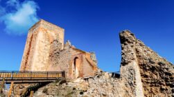 Castillo de Alfajarín - Sociedad