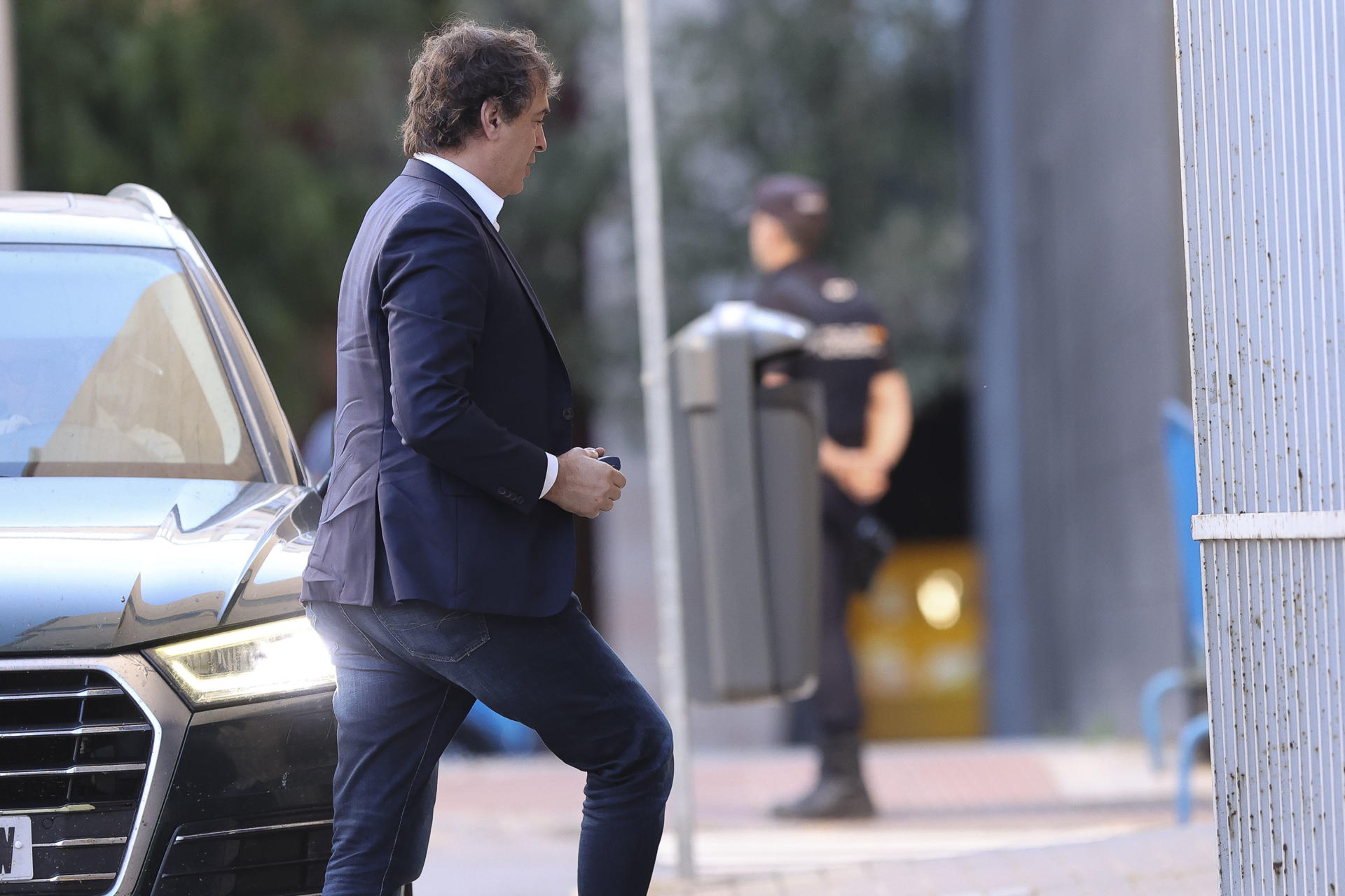 BADAJOZ (ESPAÑA), 09/06/2026.- David Sánchez, hermano del presidente del Gobierno, a su llegada a la última sesión del juicio por su contratación en la Diputación de Badajoz, con la presentación de los últimos informes de las defensas. EFE/ Jero Morales
