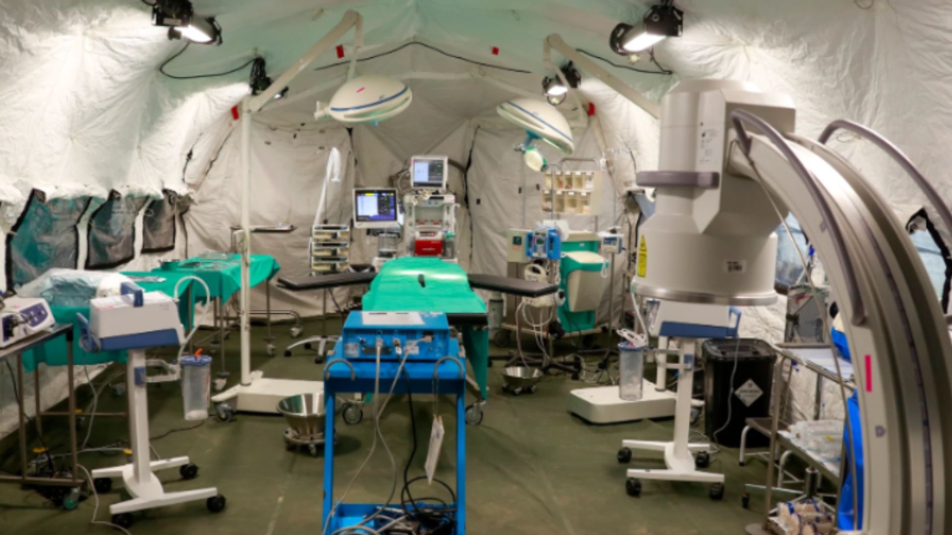 Imagen de un hospital de campaña Role 2.