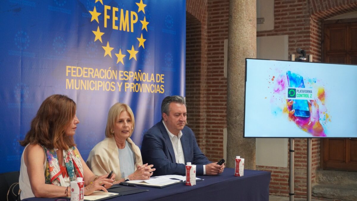La presidenta de la FEMP